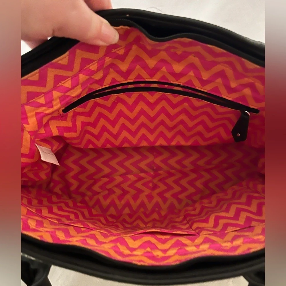 Vera Bradley Ziggy Zinnia *RETIRED* Trapeze Pink and Orange Floral Tote Bag